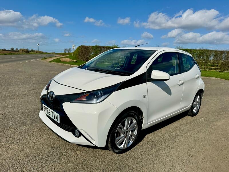 TOYOTA AYGO