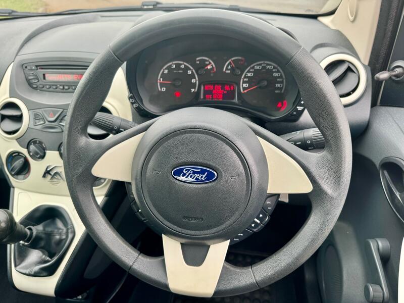 FORD KA