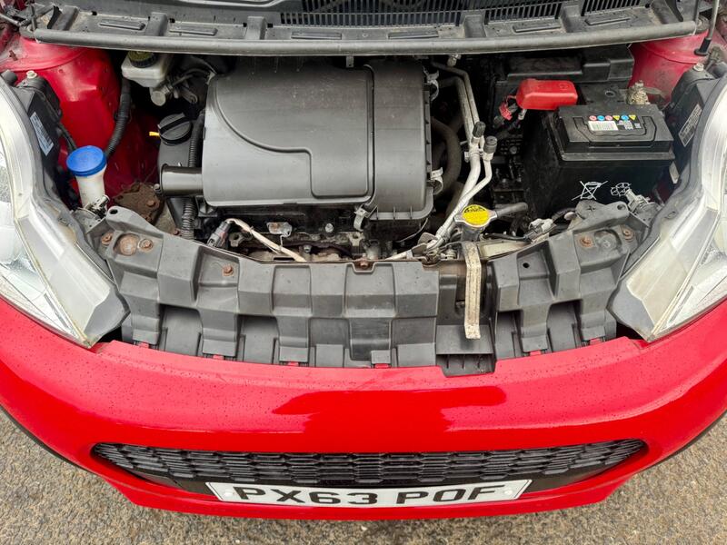 PEUGEOT 107