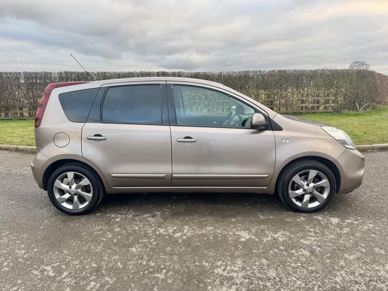 NISSAN NOTE