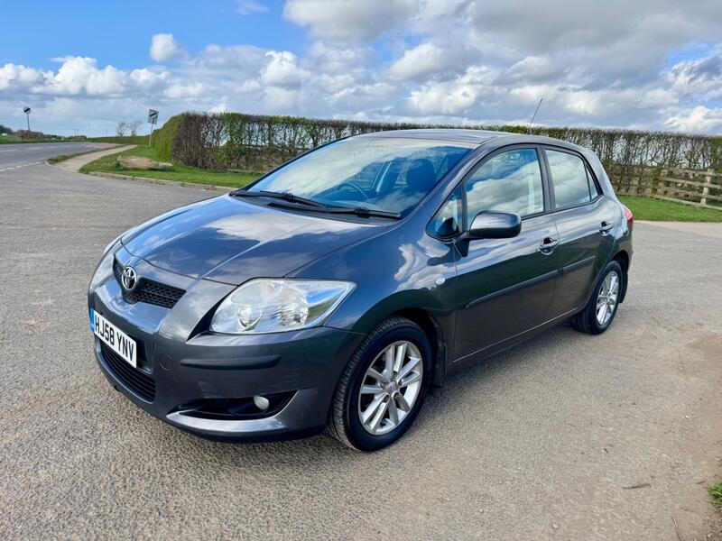 TOYOTA AURIS 1.6 TR