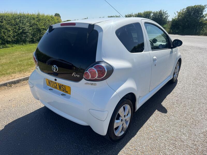View TOYOTA AYGO 1.0 VVT-i Fire