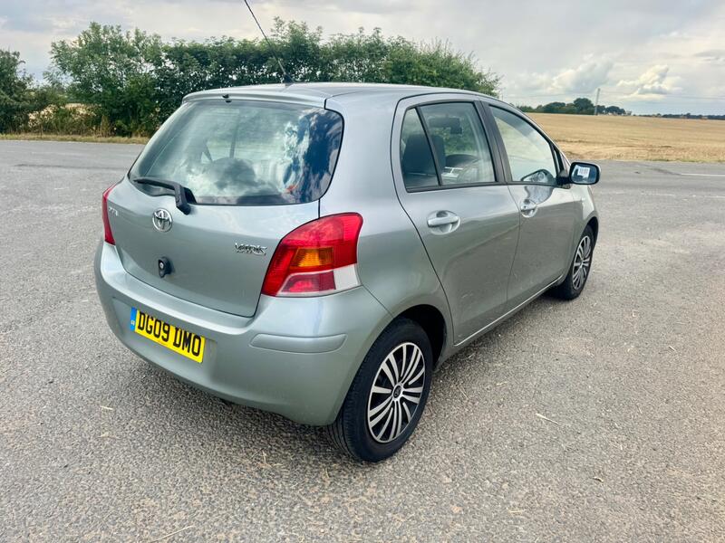 View TOYOTA YARIS 1.3 Dual VVT-i TR, ⚽️ SOLD TO WAKEFIELD ⚽️