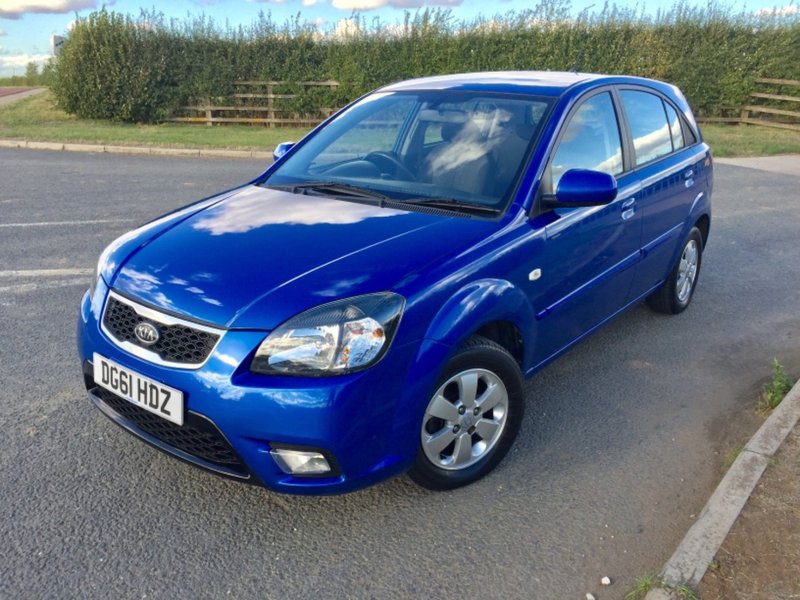 View KIA RIO 2, 1 LADY OWNER, 12 MONTHS MOT, 2 KEYS, JUST SERVICED,