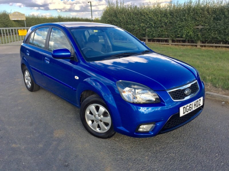 View KIA RIO 2, 1 LADY OWNER, 12 MONTHS MOT, 2 KEYS, JUST SERVICED,