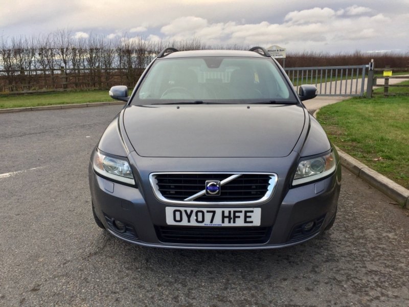 View VOLVO V50 SE 2.0D, Heated Leather Seats,