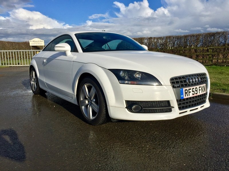 AUDI TT