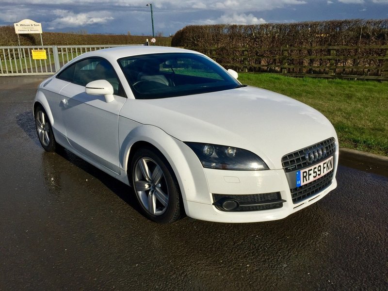 View AUDI TT TDI QUATTRO, 5 Services, 