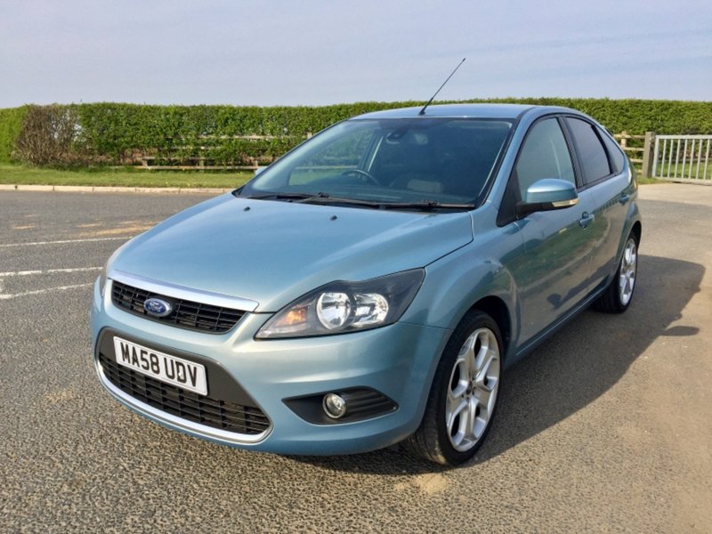 View FORD FOCUS  Titanium, 1.8 Petrol, 