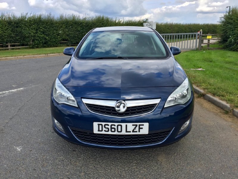 View VAUXHALL ASTRA VVT Exclusiv