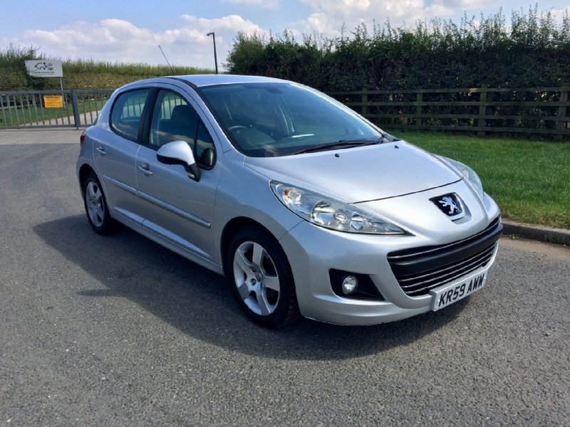 View PEUGEOT 207 HDi 90 Sport, 