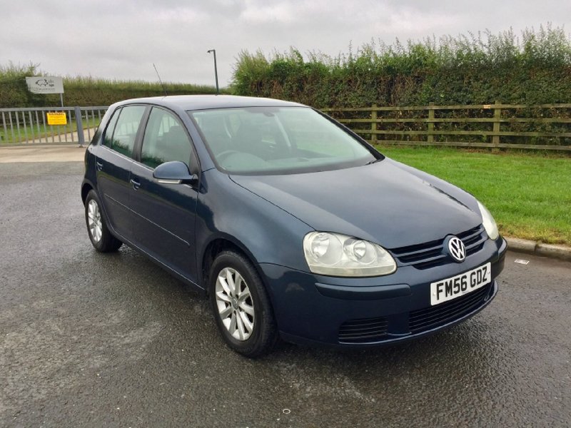 View VOLKSWAGEN GOLF FSi 1.6 Petrol, 114 Match,