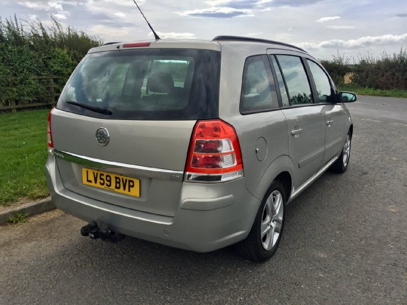 VAUXHALL ZAFIRA