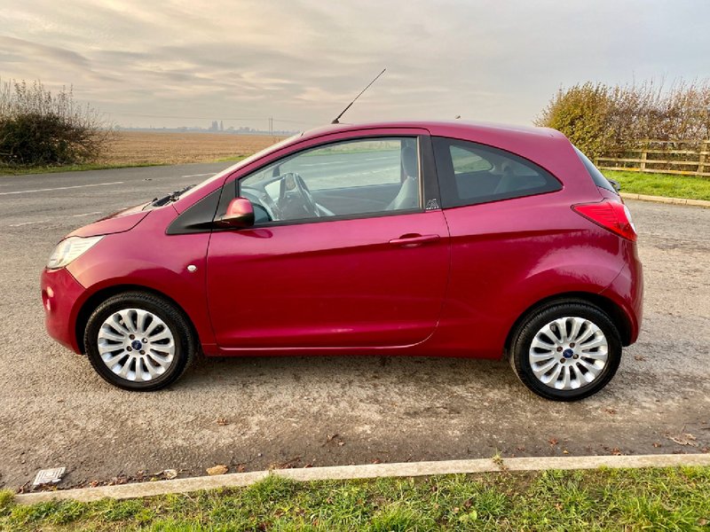 FORD KA