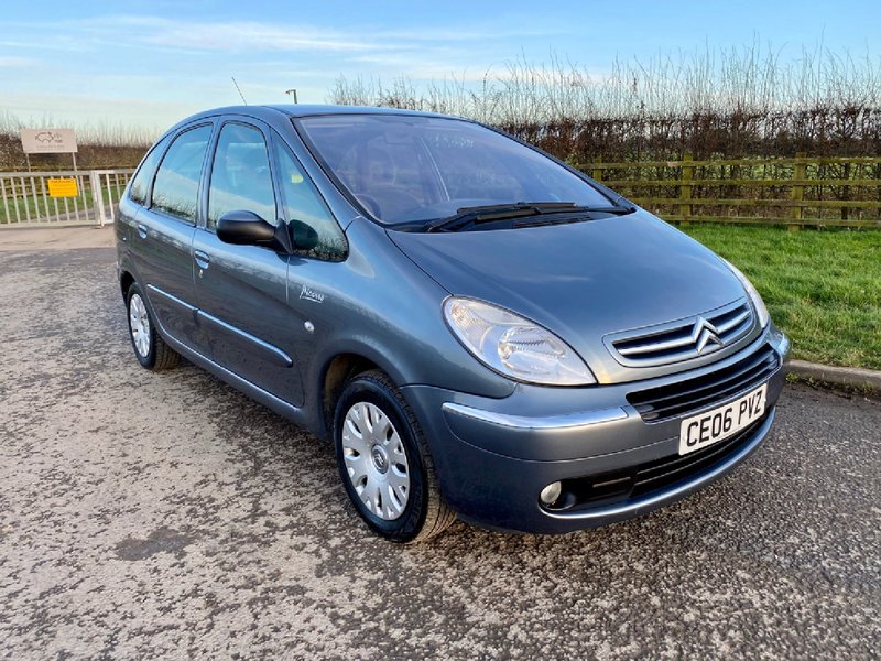 View CITROEN XSARA Auto Desire, SOLD TO DONCASTER,