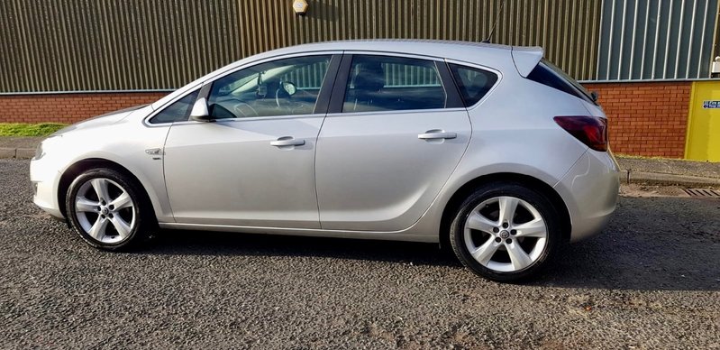 View VAUXHALL ASTRA VVT SRi,