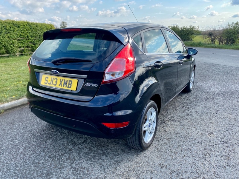 FORD FIESTA
