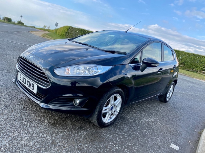 View FORD FIESTA ZETEC AUTOMATIC, SOLD TO BARNSLEY,