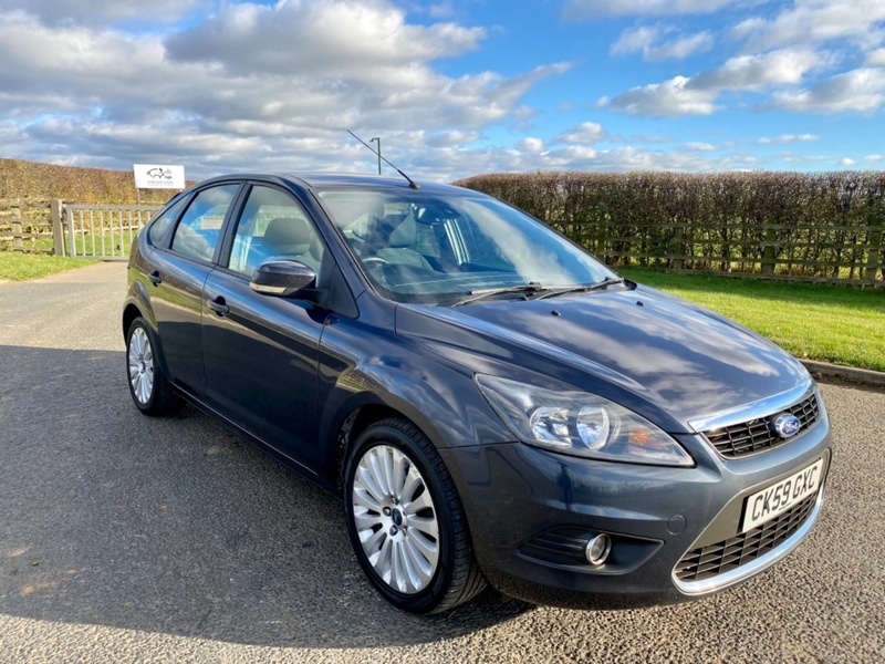 View FORD FOCUS TITANIUM 1.6, ** SOLD TO CASTLEFORD **