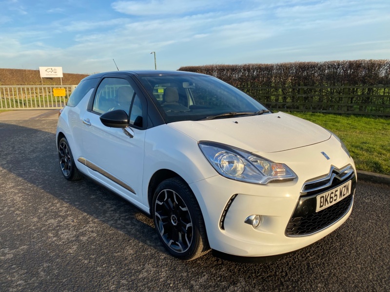 View DS AUTOMOBILES DS 3 PURETECH DSTYLE, ** SOLD TO BRADFORD **