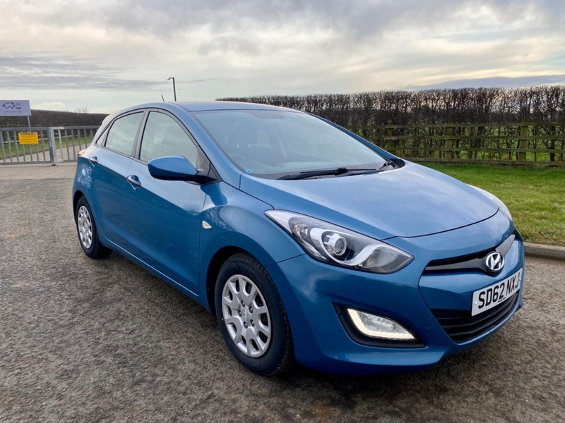 View HYUNDAI I30 CLASSIC