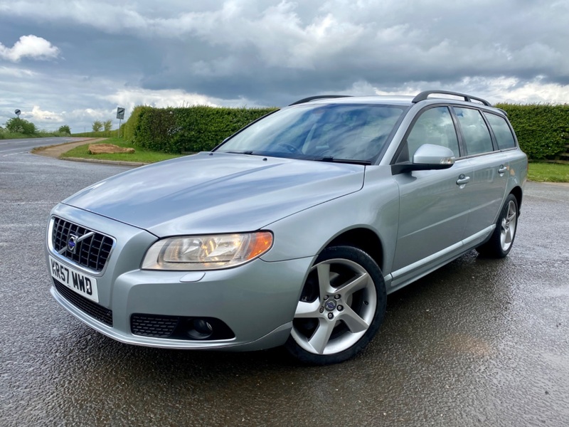 VOLVO V70