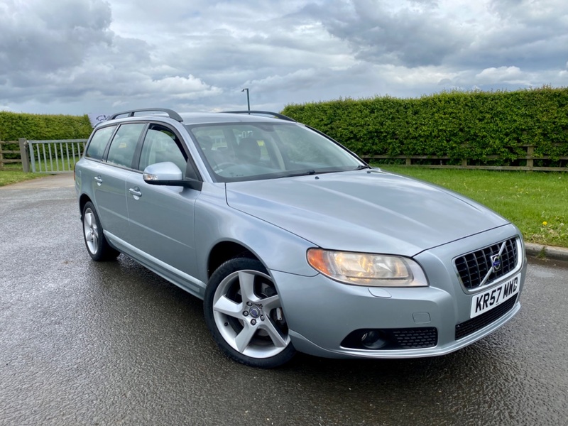 View VOLVO V70 D5 SE SPORT, ** SOLD TO DARRINGTON **