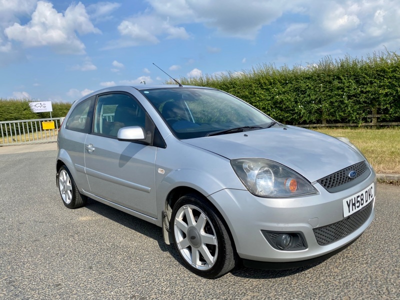 View FORD FIESTA ZETEC BLUE, ** SOLD TO MANCHESTER **