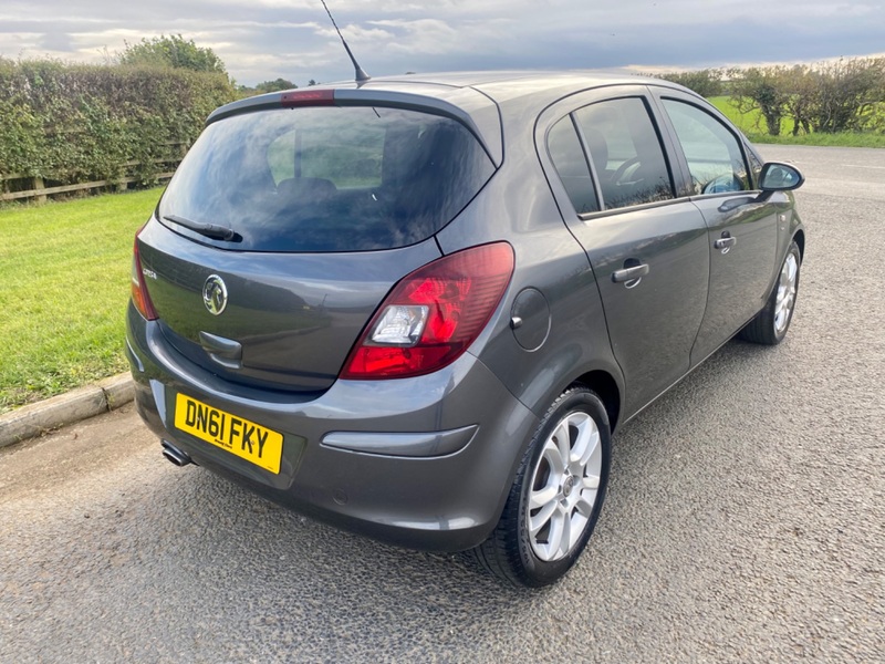 VAUXHALL CORSA