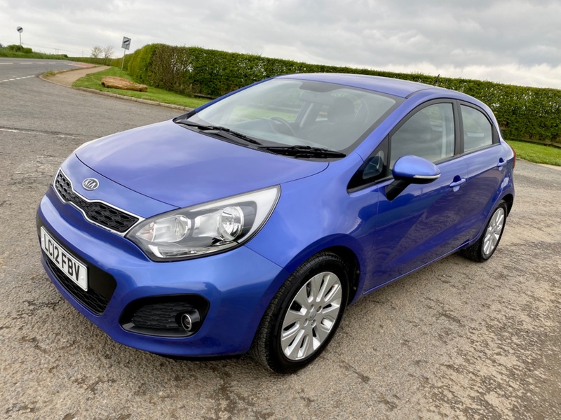 View KIA RIO 2, SOLD TO LEEDS