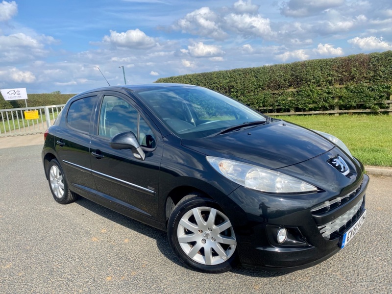 PEUGEOT 207